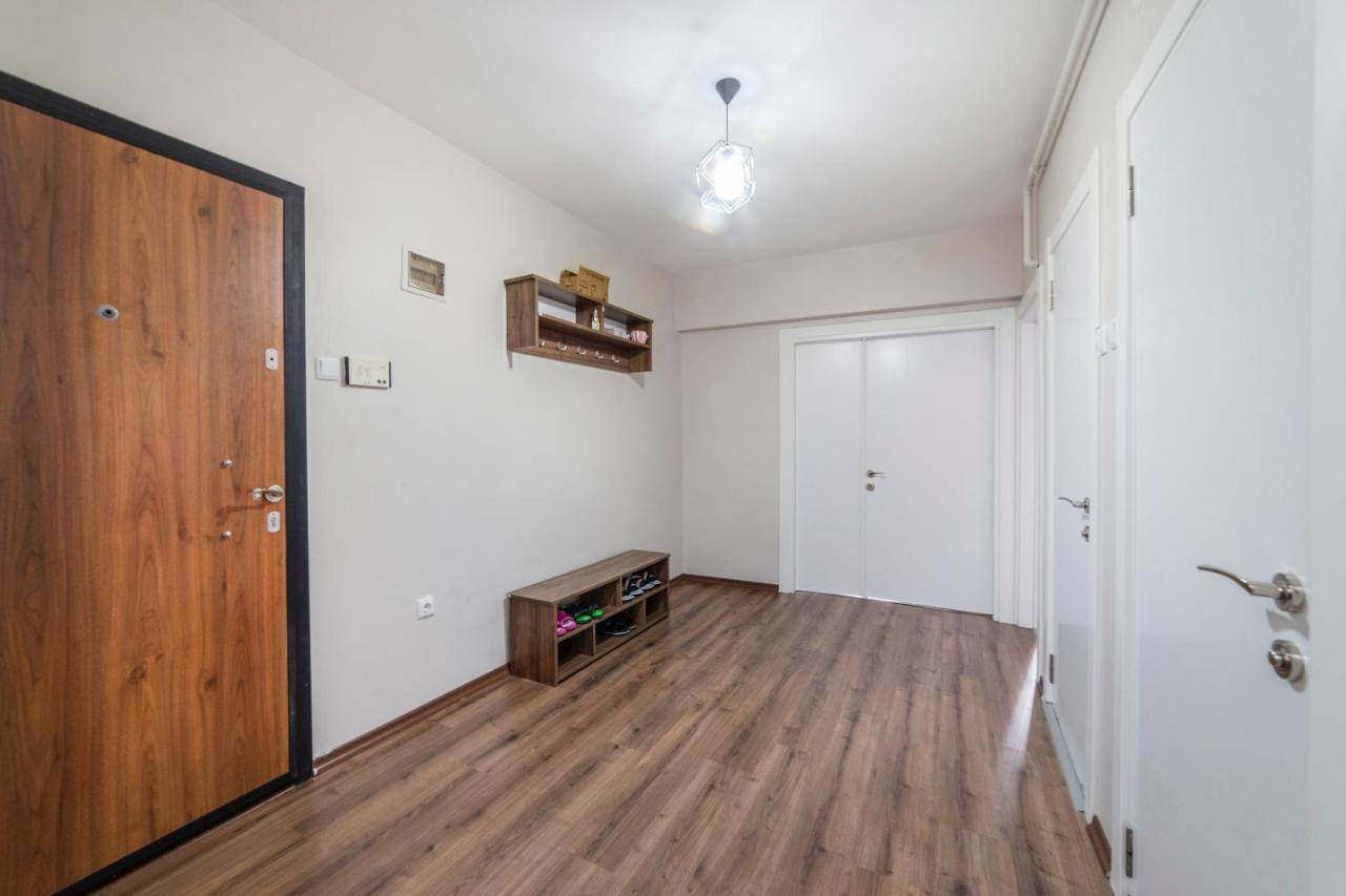 Centrally Located 2 Bedroom Apt With Netflix Bursa Eksteriør bilde