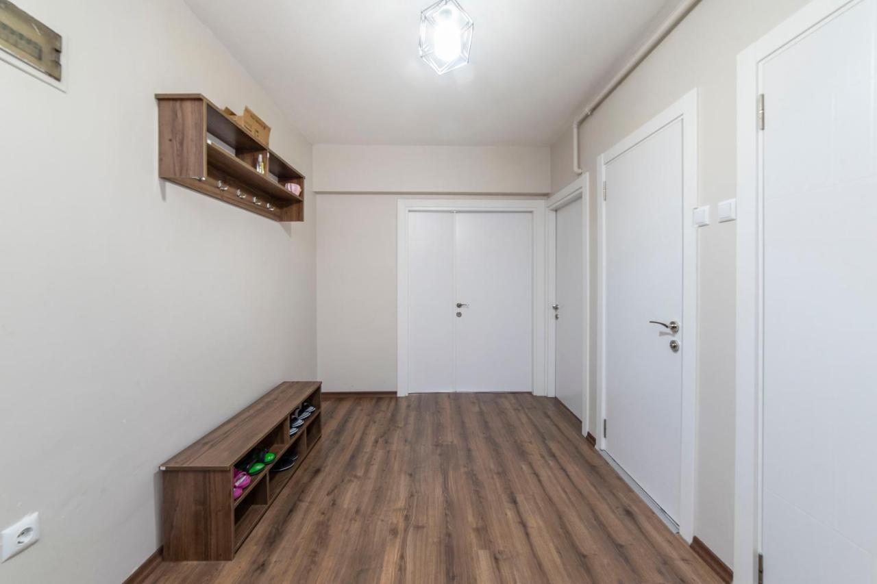 Centrally Located 2 Bedroom Apt With Netflix Bursa Eksteriør bilde